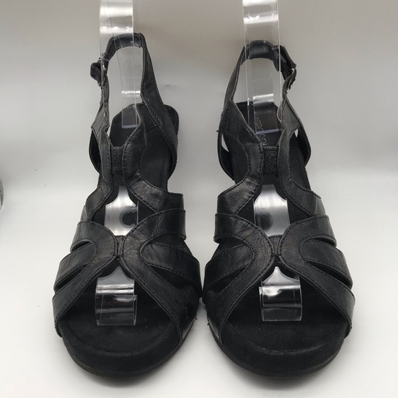 Aerosoles Black Strappy Heeled Sandals in Size 8 - Picture 2 of 12